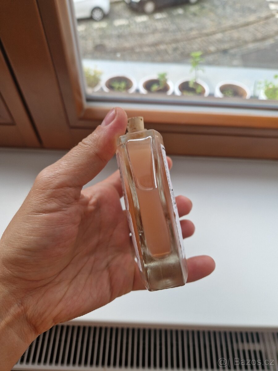 Množstevní slevy - Skleněná lahev placatka designová - 2