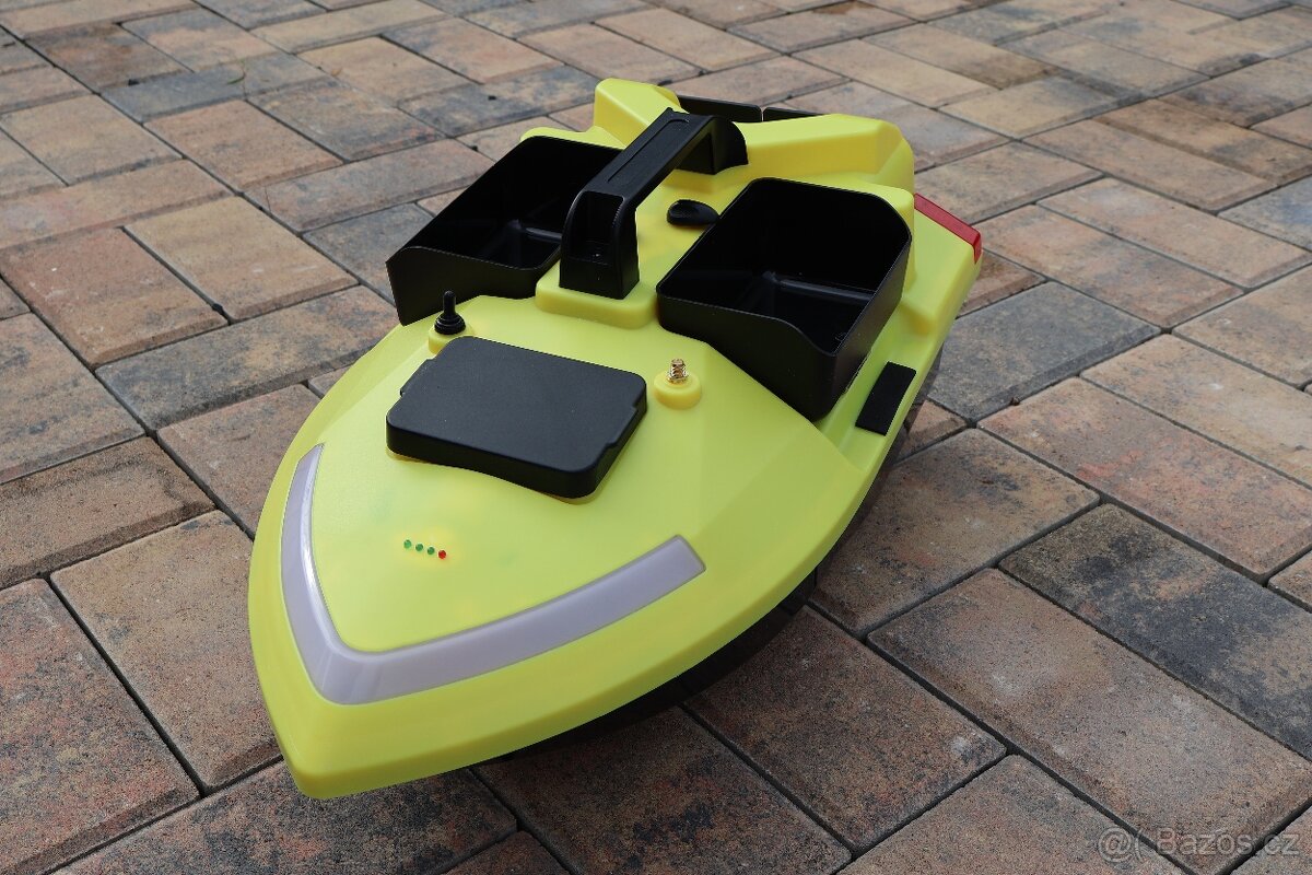 Fosforeskující zavážecí loďka s GPS, Český návod, silná BATE - 2