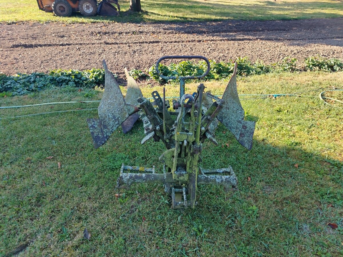 Pluh obtacák, brány a torzo pluhu. - 2