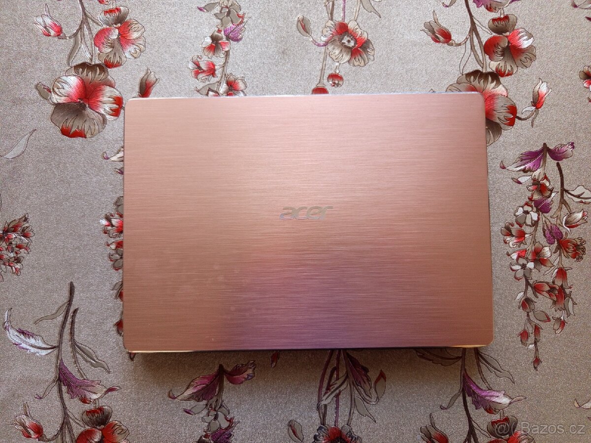 Acer Swift sf314-58 model:n17w7 na náhradní díly. - 2