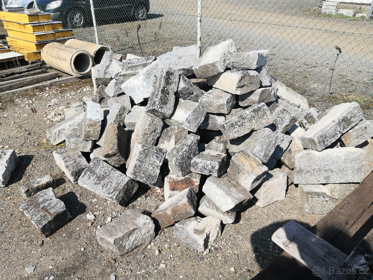 Žulové obrubníky - 2