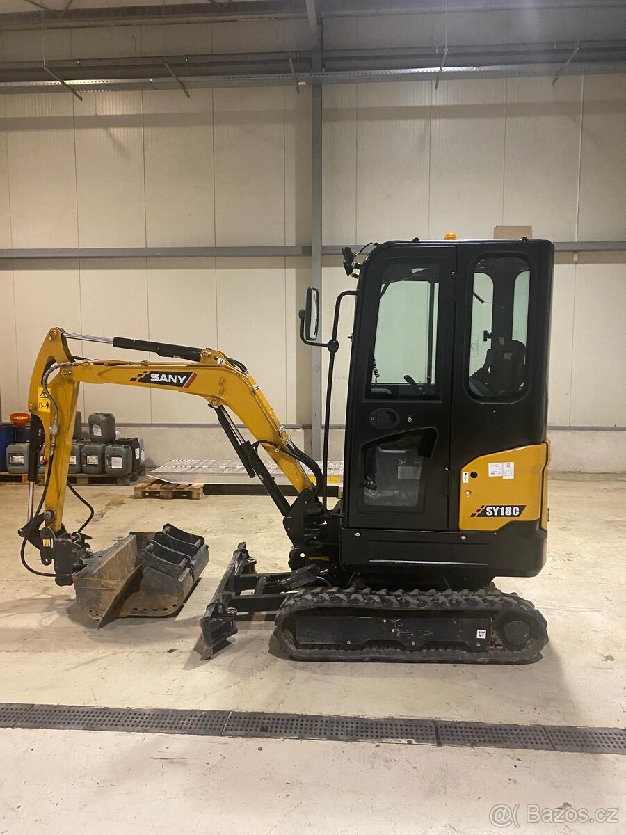 Minibagr SANY SY18C - 2