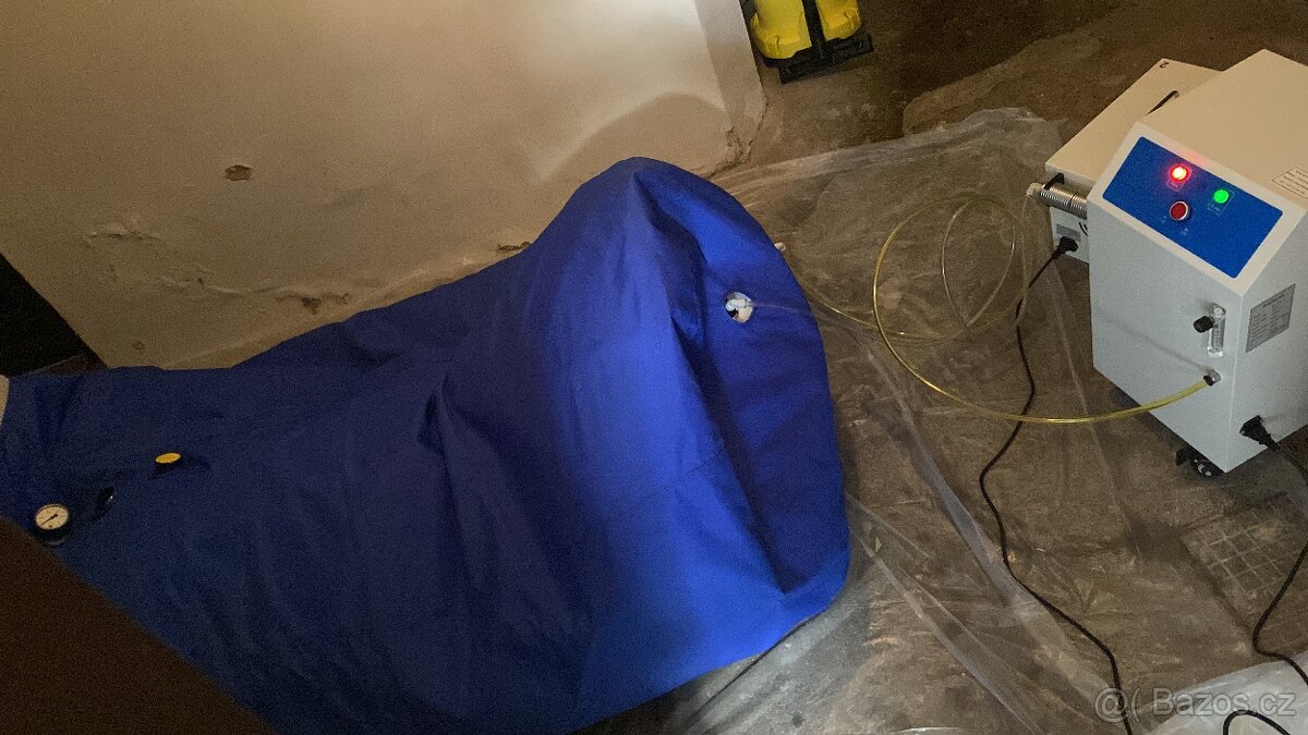 Hyperbarická kyslíková komora - stav velmi pěkný. - 2