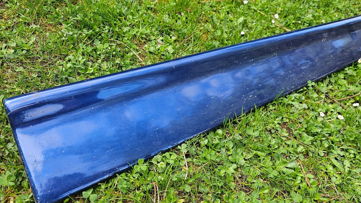 Bmw e36 pravý laminátový nástavec prahu - 2