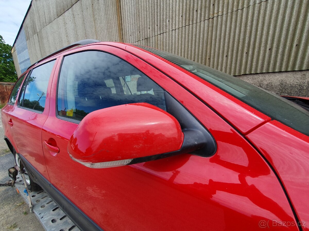 Škoda Octavia 2 combi 2.0 TDI 103 kW - díly - 2