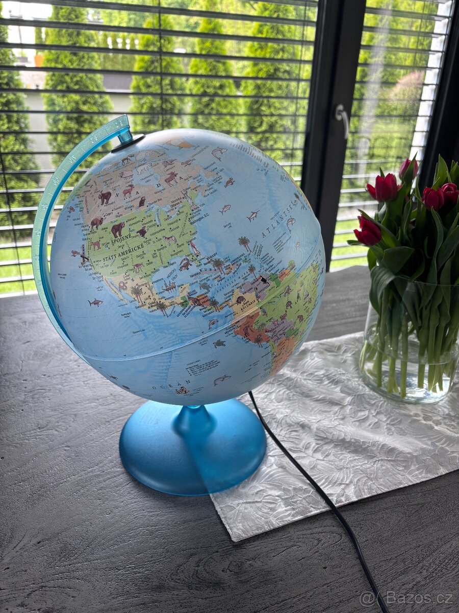 Svítící glóbus - 2