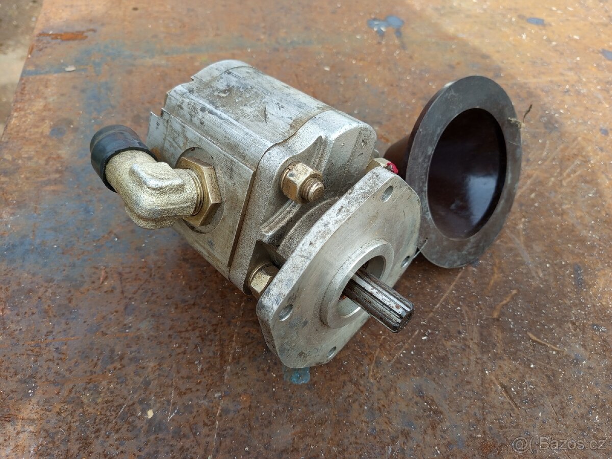 Hydraulické čerpadlo Jihostroj - 2