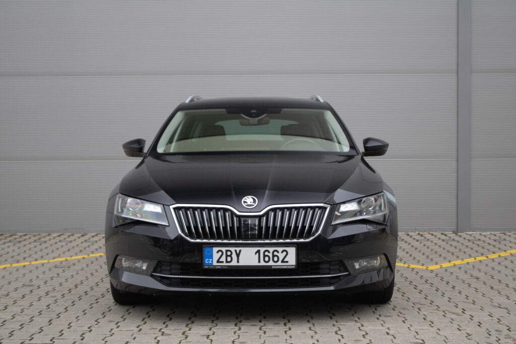 Škoda Superb - 2