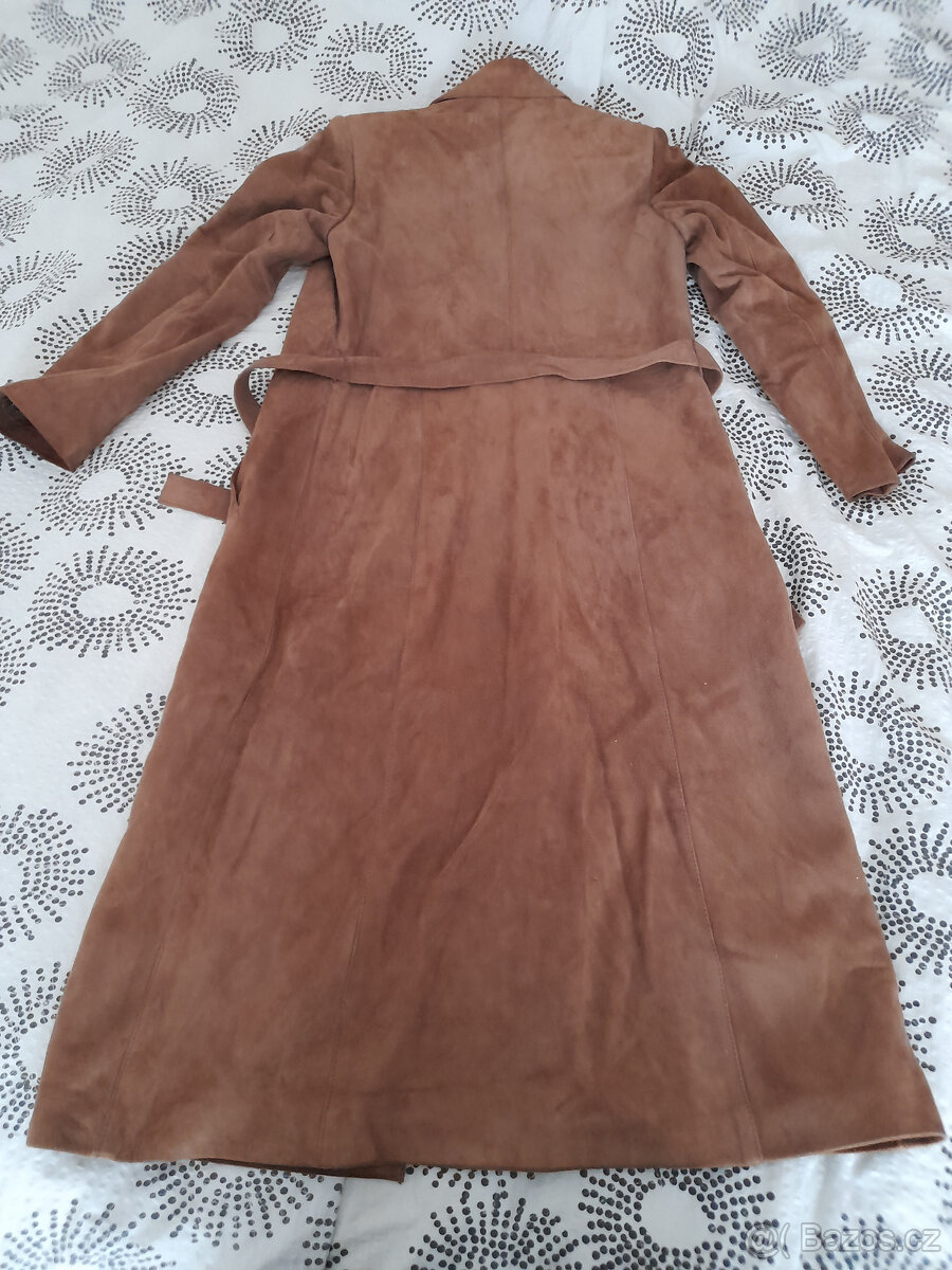 Hnědý semišový kabát, vel. 42 - 2