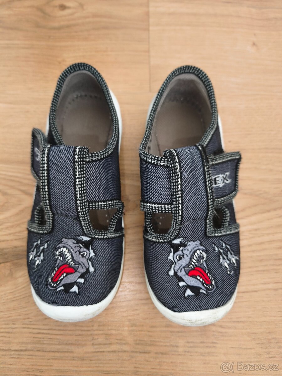 Bačkůrky s dinosaurem 26 - Baťa - 2