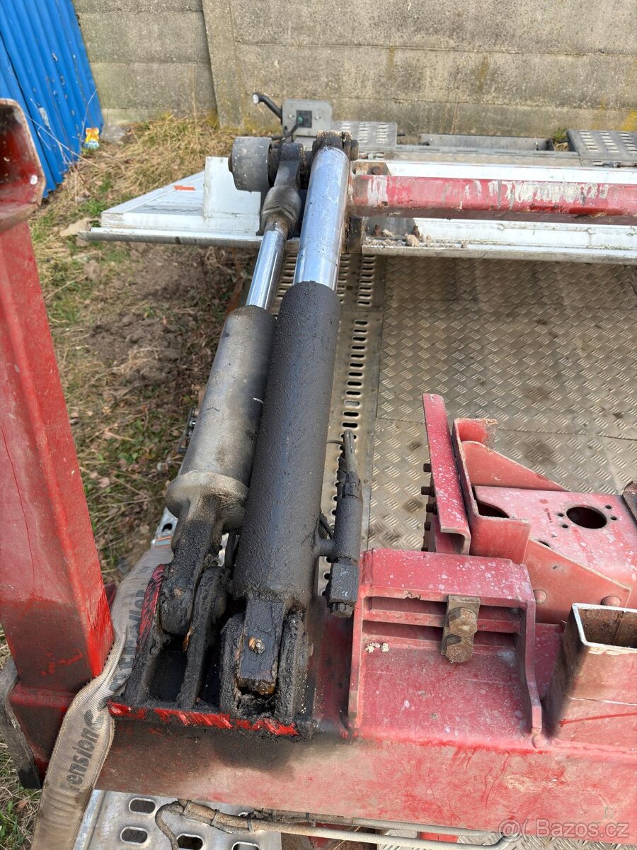 Hydraulické čelo - 2