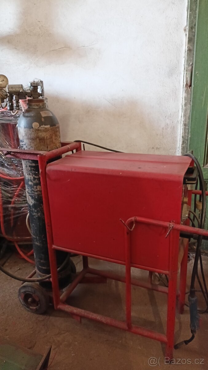 Svářečka CO2 , MIG/MAG - 2