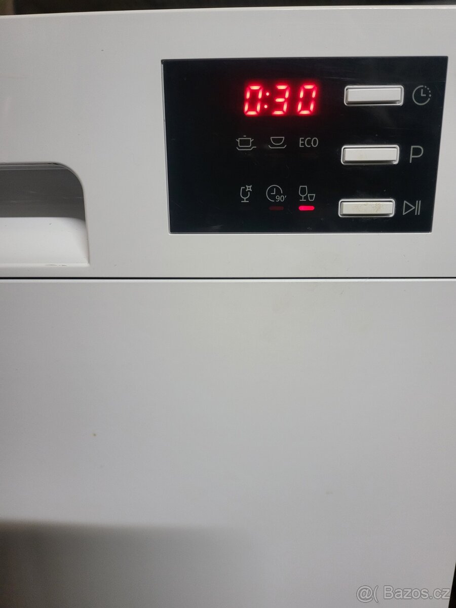 malá myčka SIEMENS - 2