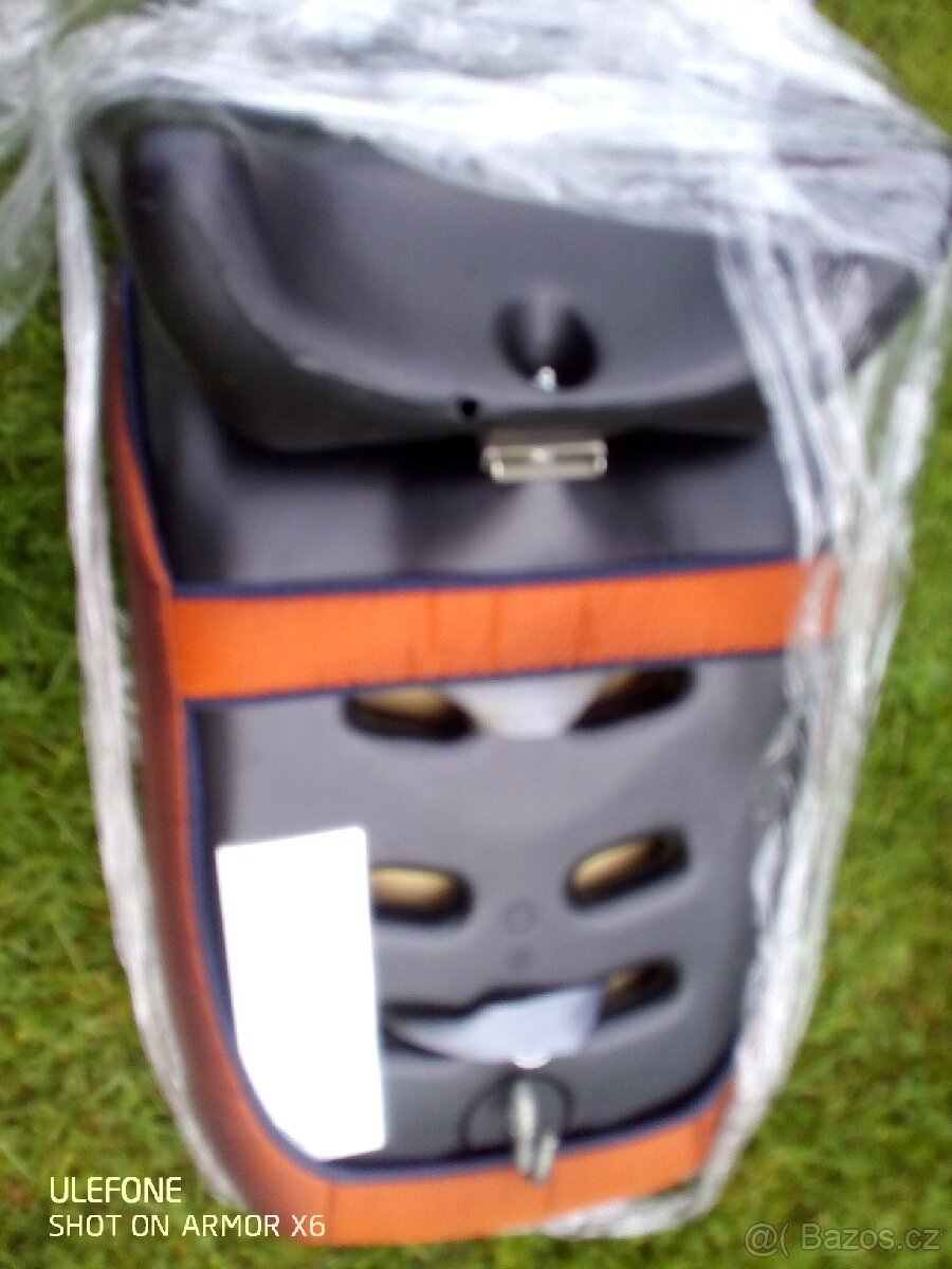 Dětská autosedačka - 2