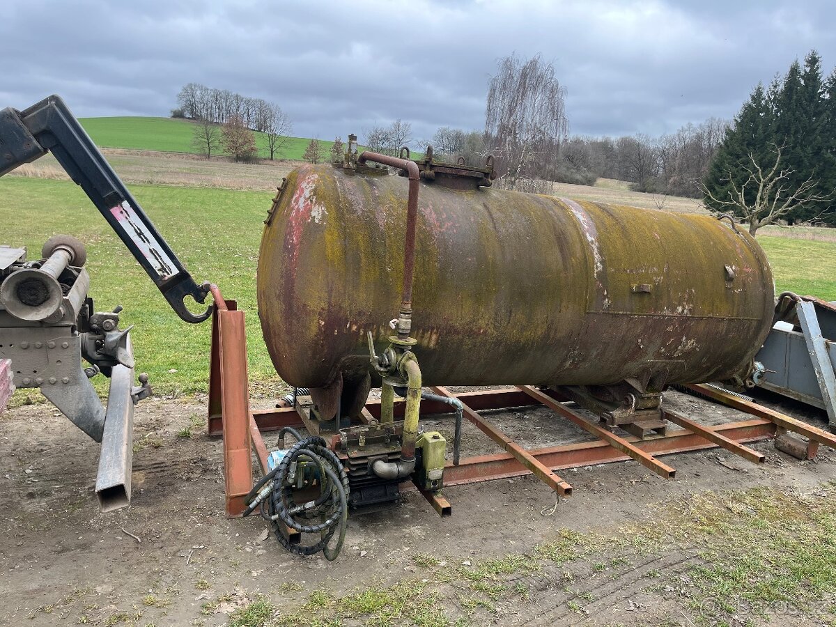 Fekál kontejner - 2