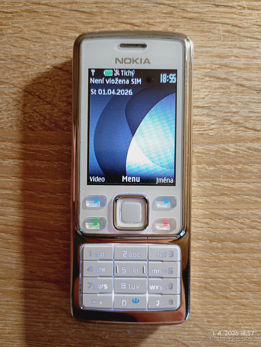 Nokia 6300 + nabíječka a 2GB SD karta - 2
