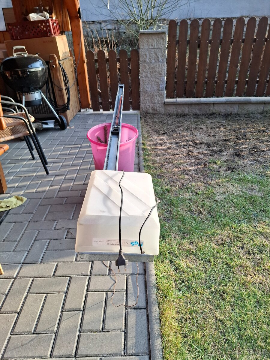 Otevírání vrat - 2