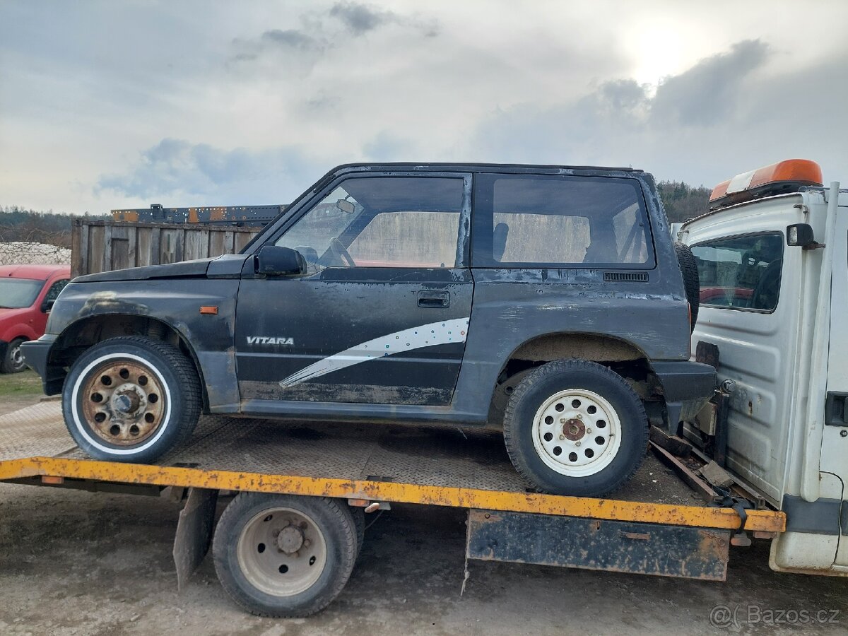 Suzuki Vitara 1 - 2