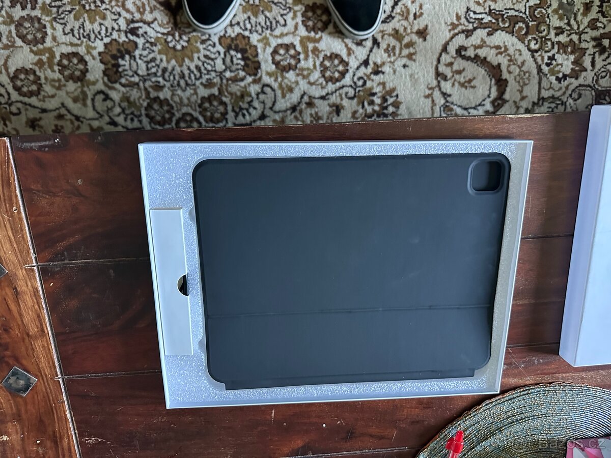 Magic Keyboard pro iPad Pro 13" - 2