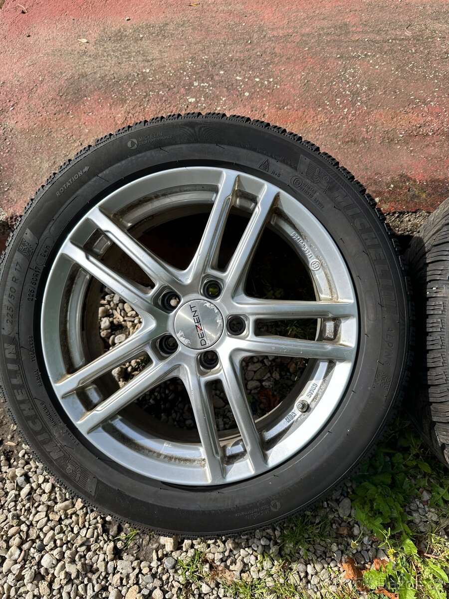 ALU Kola Dezent R17 225/50/17 - 2