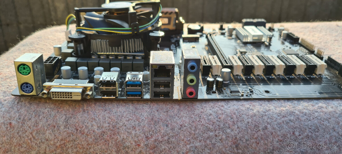 ASRock H110 PRO BTC+ Intel Pentium + DDR4 - 2