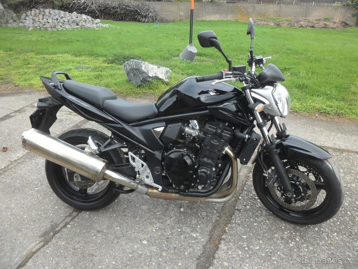 Suzuki Bandit 650 - 2