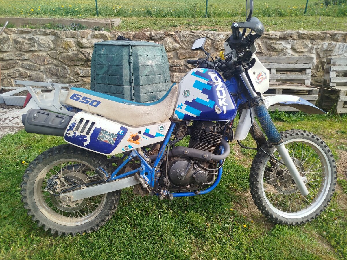 Suzuki DR 650 R