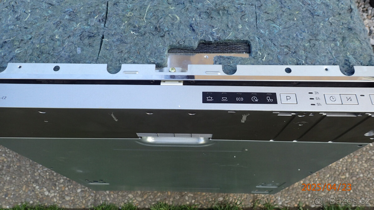 Vestavná myčka - standardní MIDEA MID60S121-CZ - 2