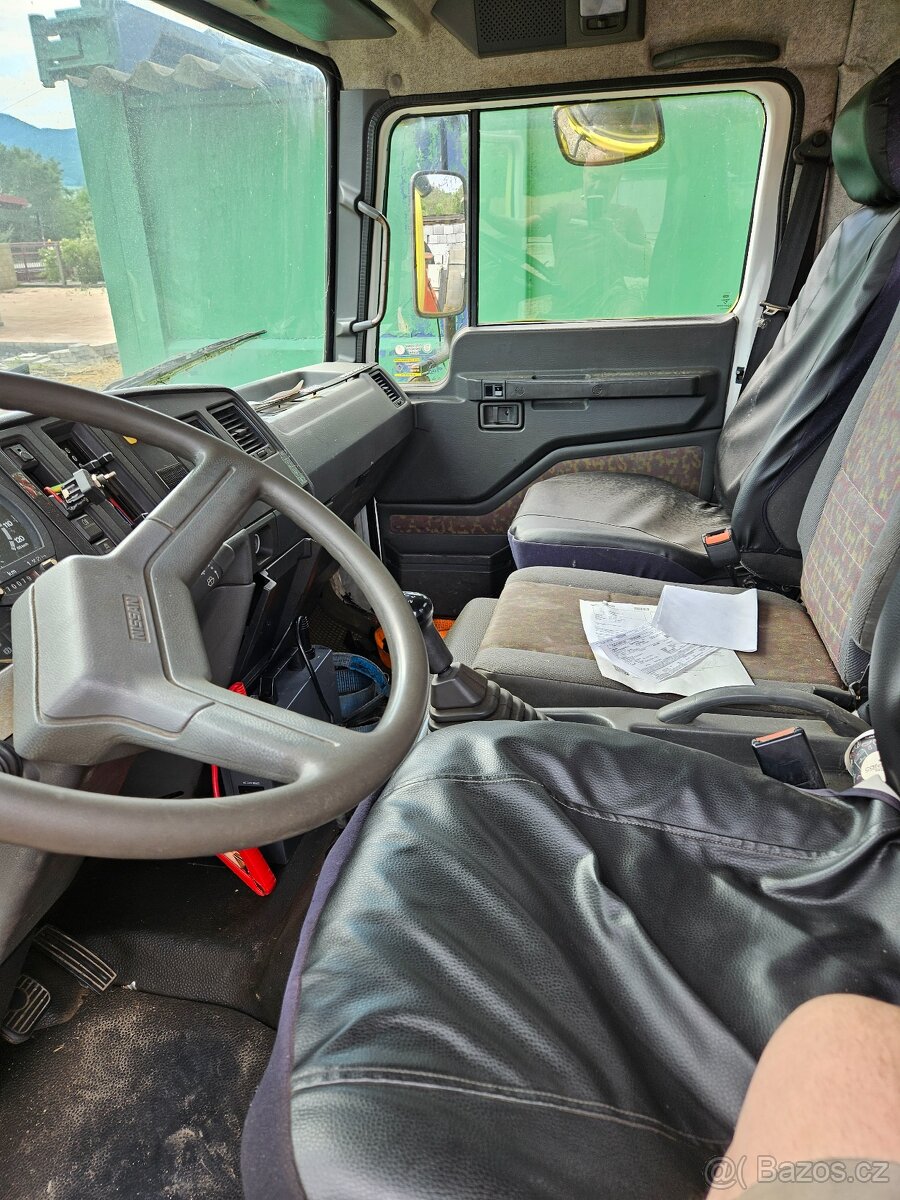 Nissan Eco t sklápěč s rukou odtah - 2