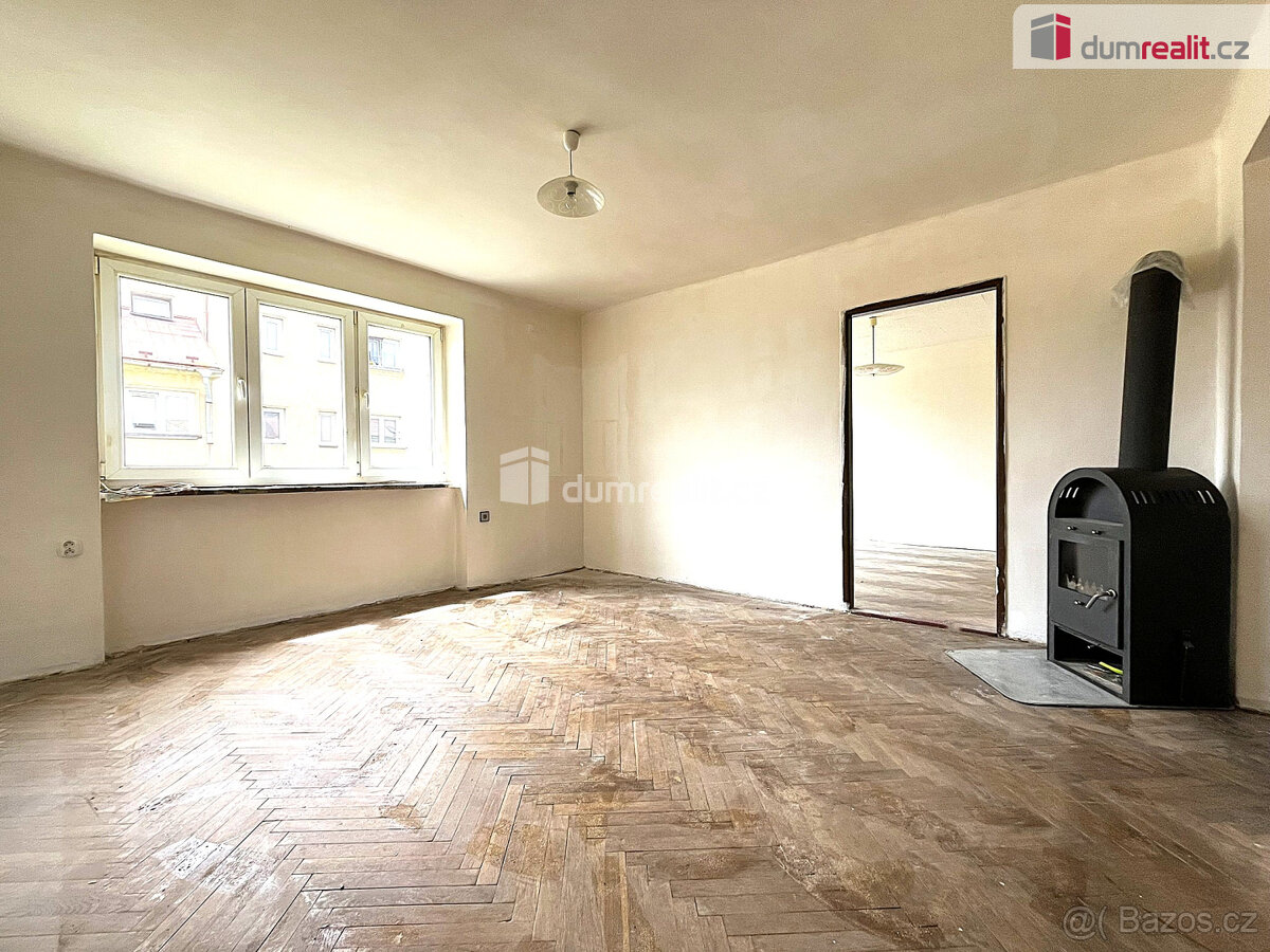 Prodej, byt 2+1, Lomnice, ul. Mánesová - 2