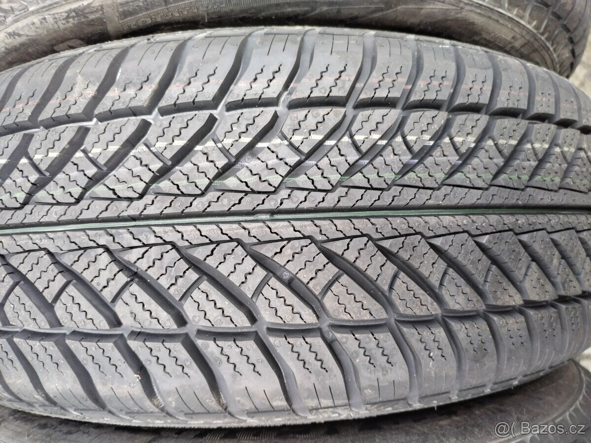 205/60/16 zimni GOODYEAR a BRIDGESTONE 205/60 R16 - 2