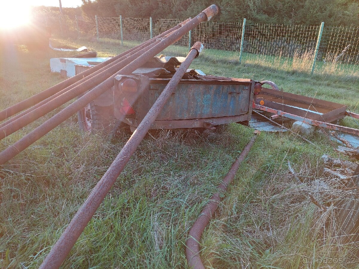 Prodám vlek - 2