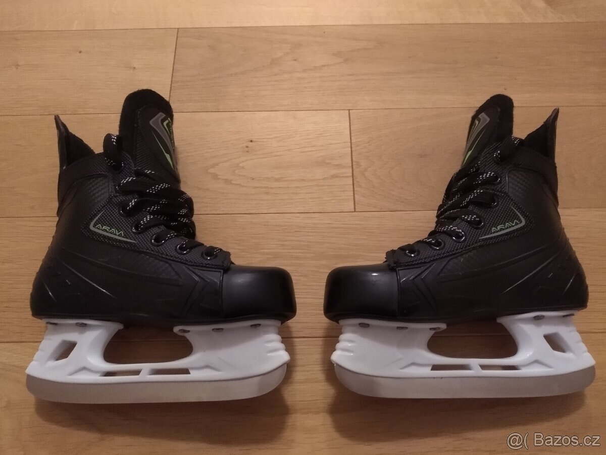 Dětské lední brusle vel. 32 - 2