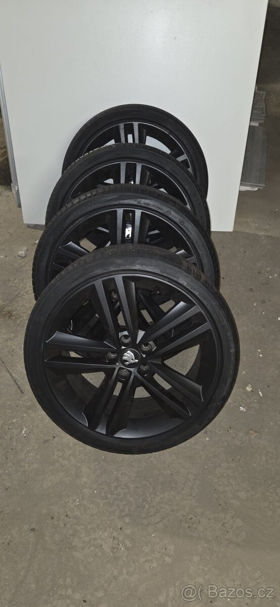 Disky a pneumatiky R17 - 2