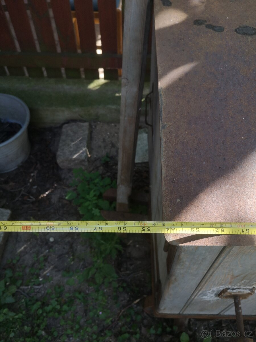 Vozík starý, historicky kompresor - 2