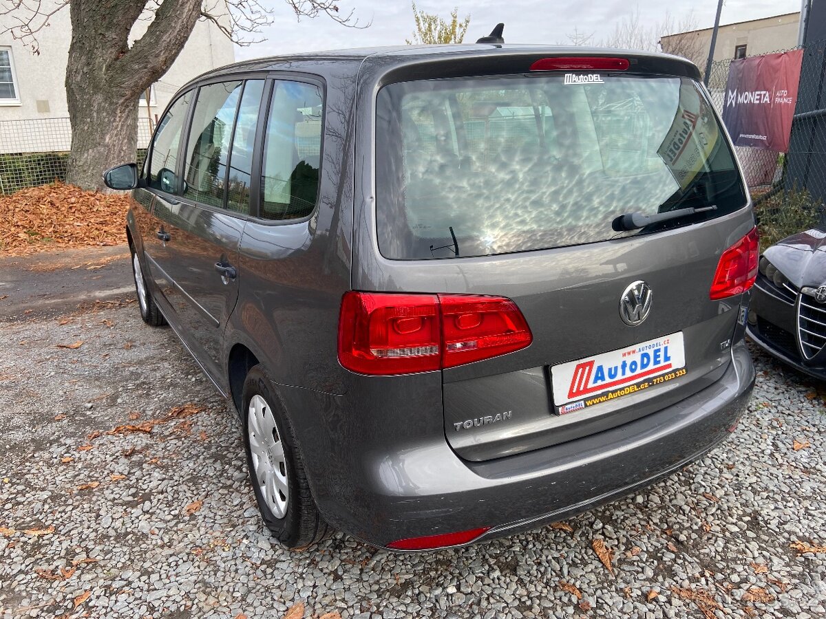 VW Touran 1.6 TDi Navigace,Climatronic - 2