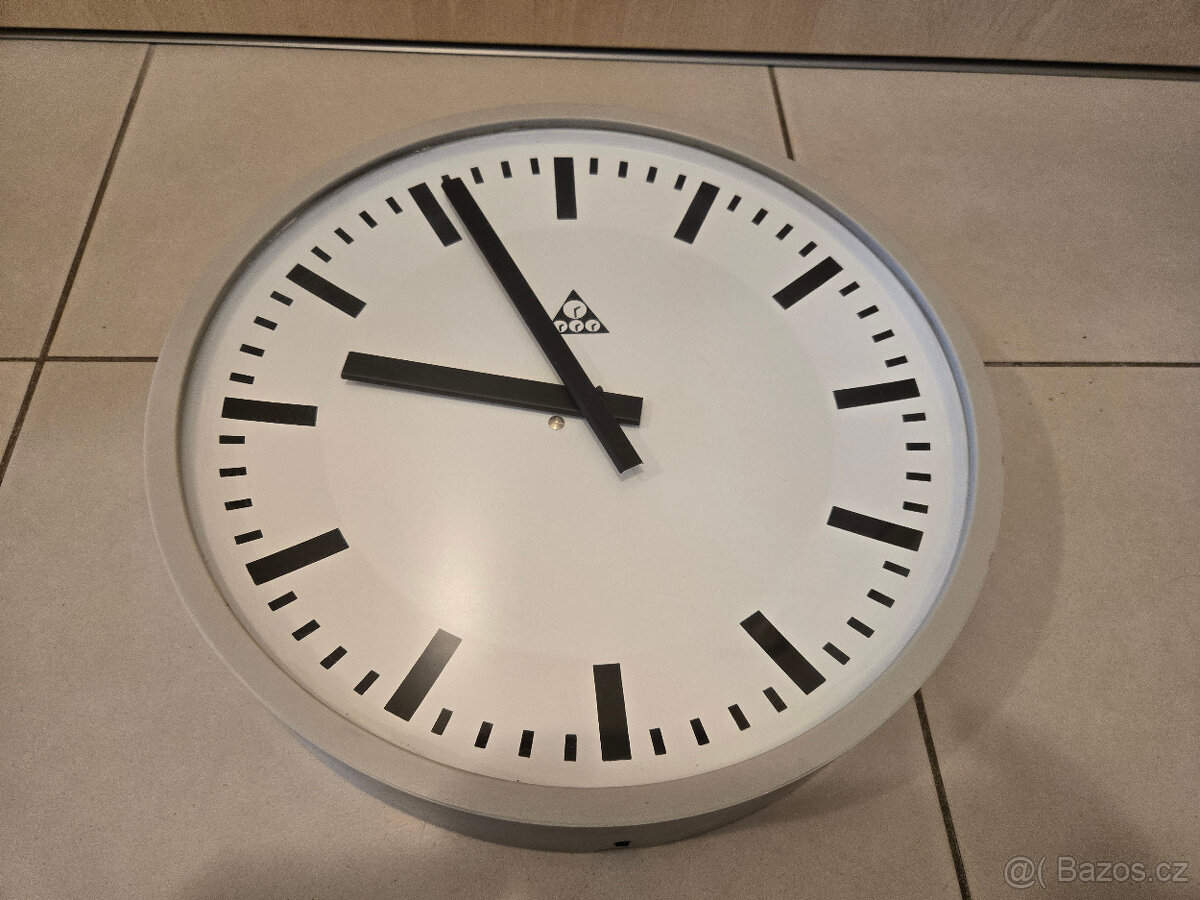 Pragotron kulaté hodiny PK-27 24V - 2