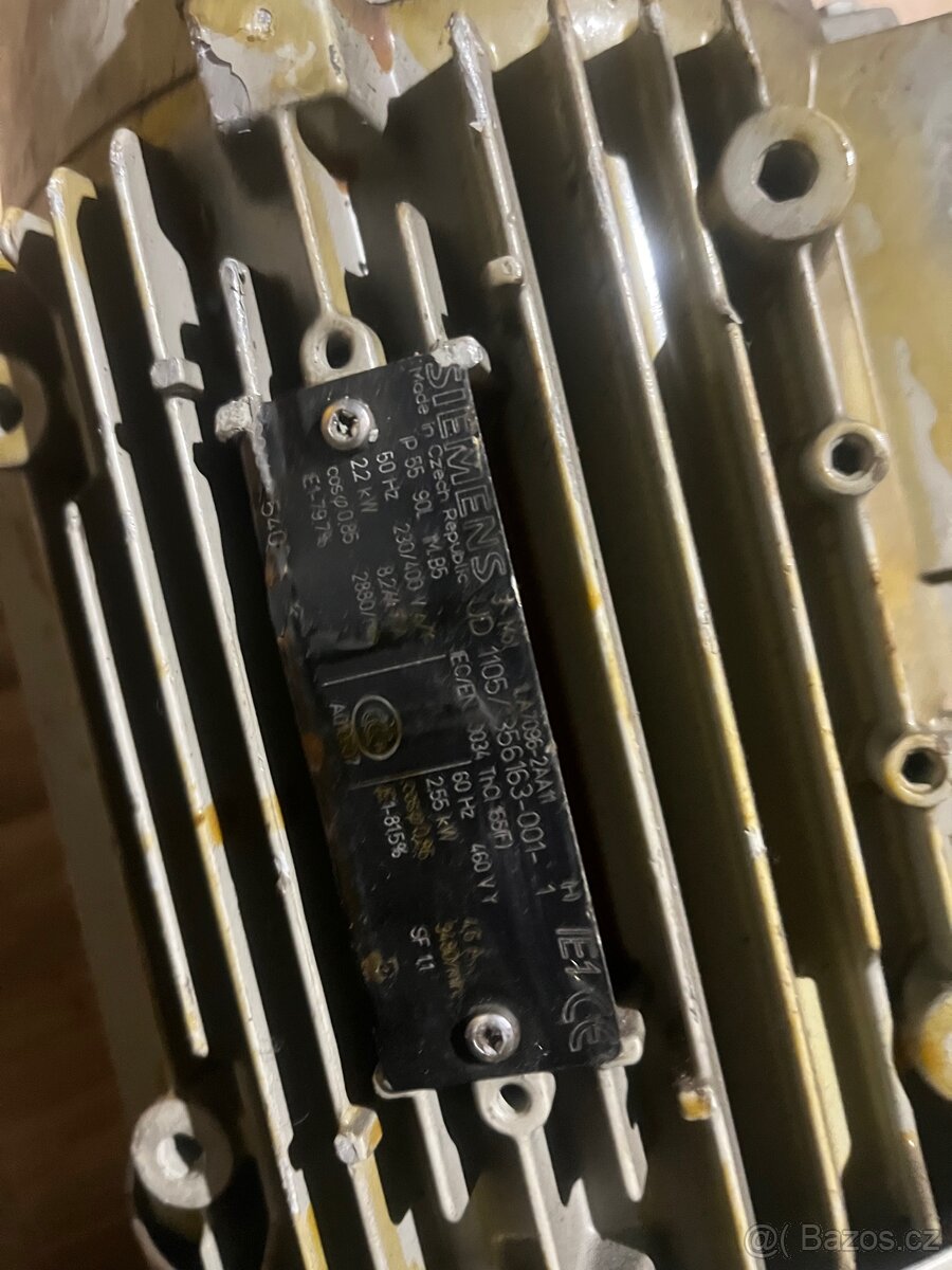 Prodám Elektromotor 2.2kw 2880ot. 2/kus - 2