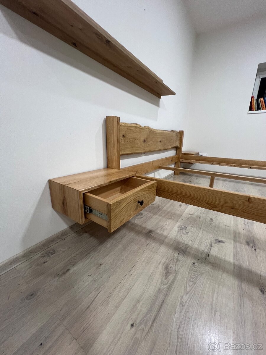 Dubová postel - 2