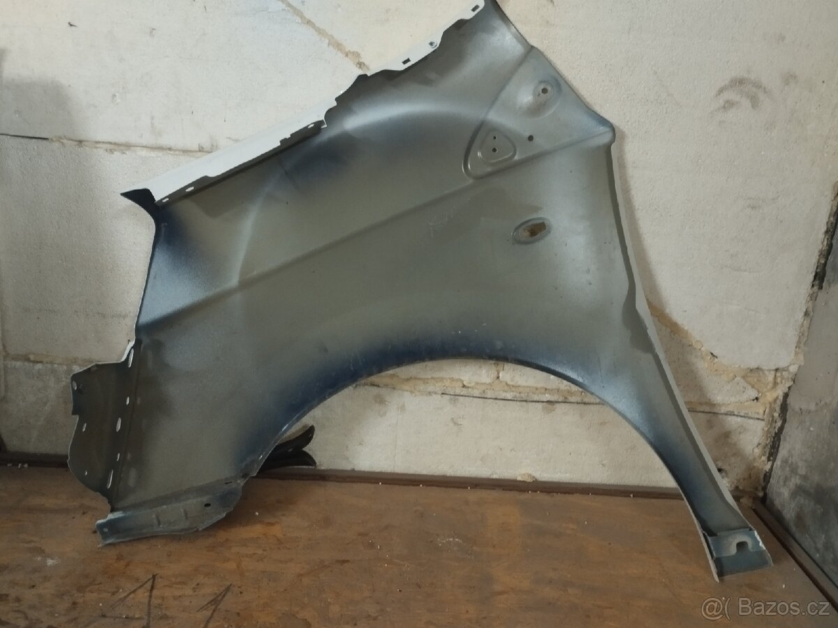 Prodám blatník Peugeot expert Citroen jumpy - 2