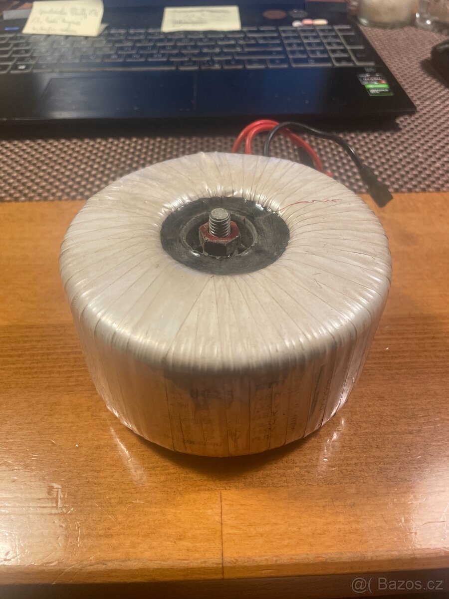 Toroidní transformátor pro NF zesilovač 2x250/1x500W - 2