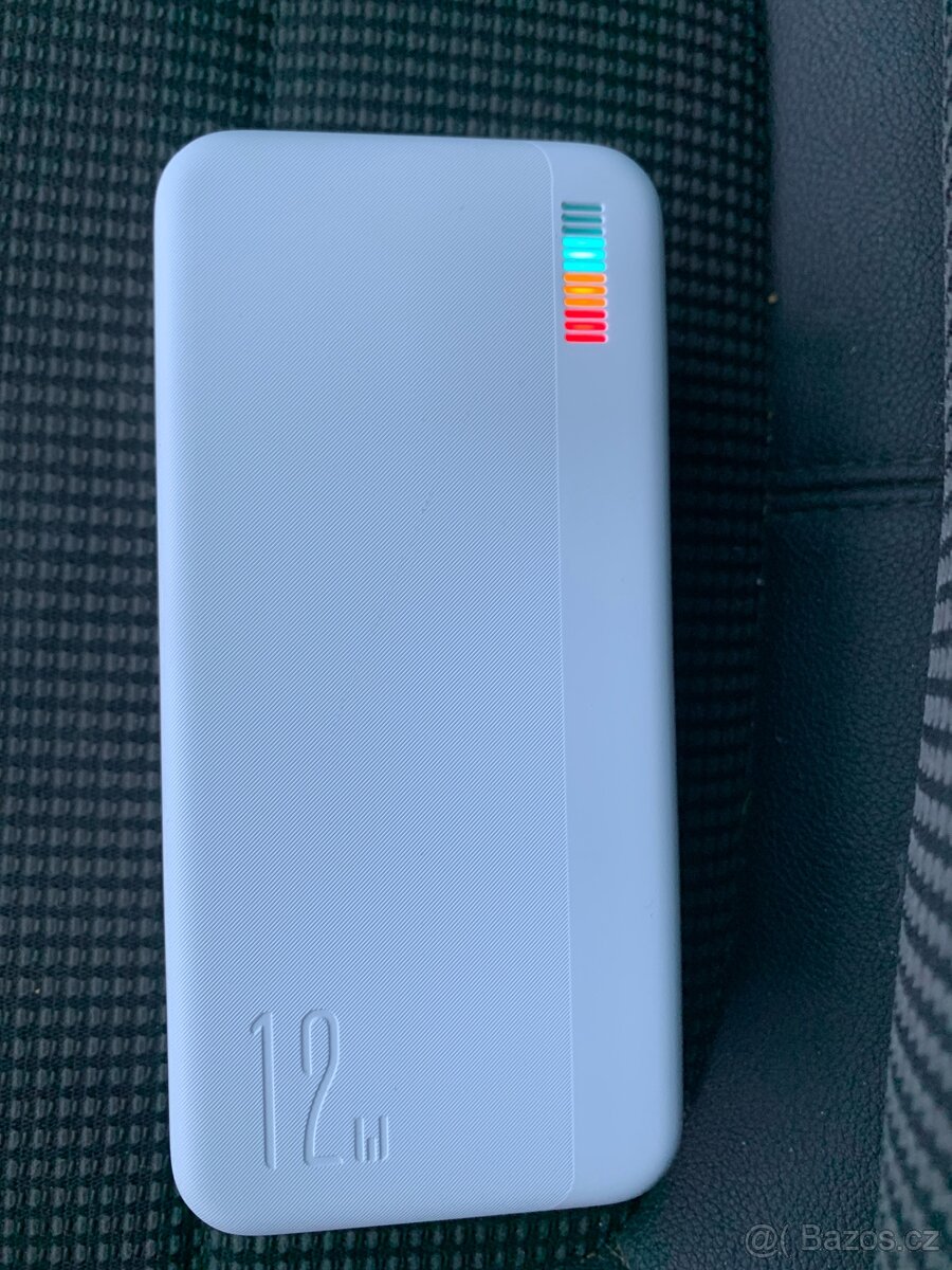 Powerbanka 30 000 mAh - 2