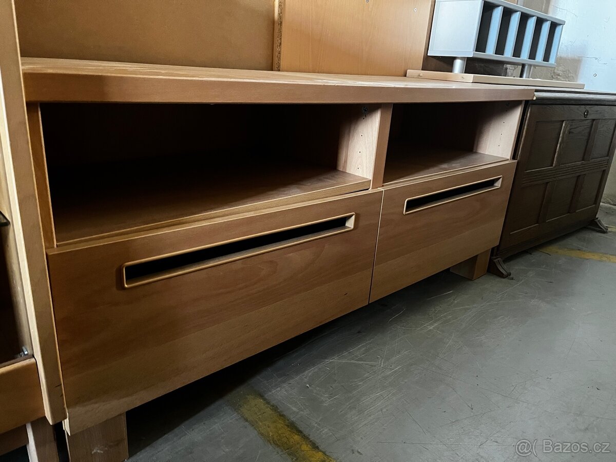 Televizní stolek - 2