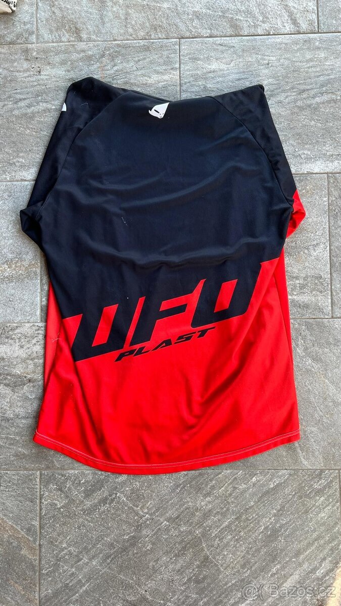 Dres UFO motocross - 2