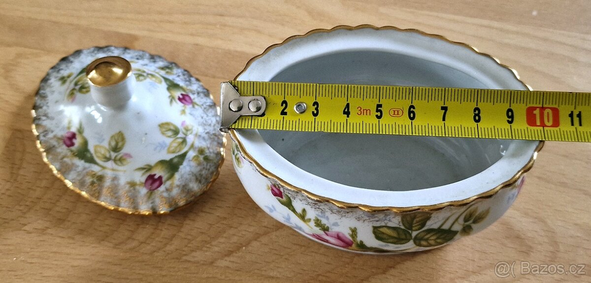 Porcelánová cukřenka - 2