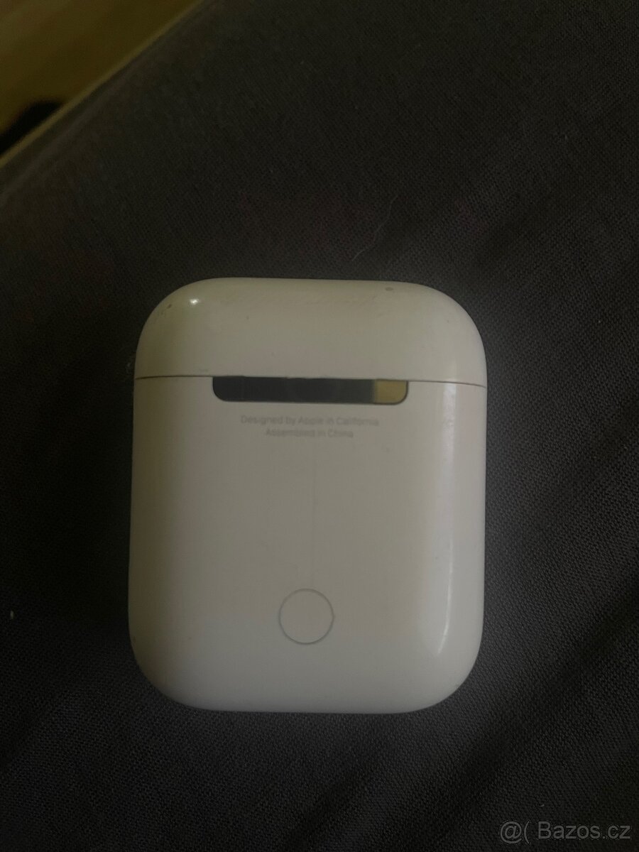 airpods krabicka - 2