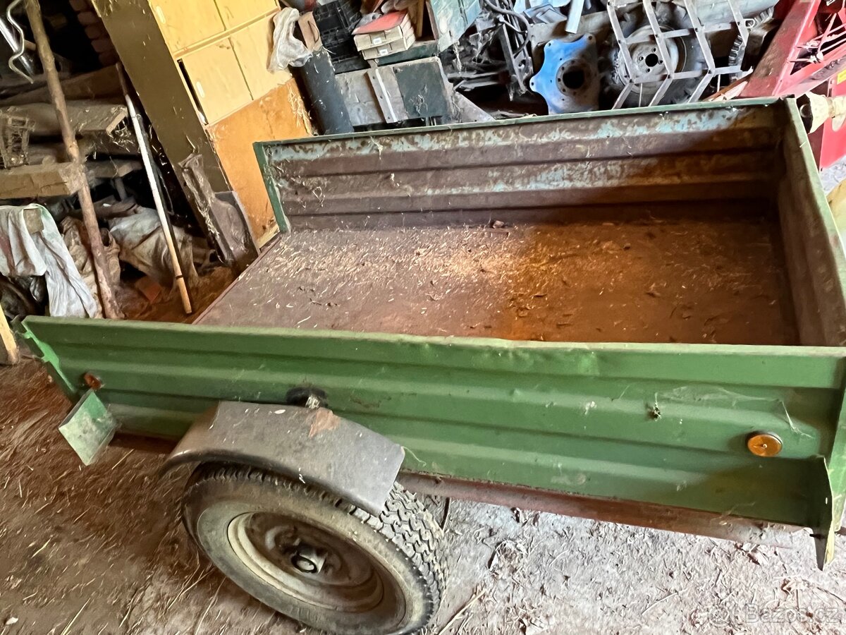 Prodám sklápěcí vlek za traktor - 2