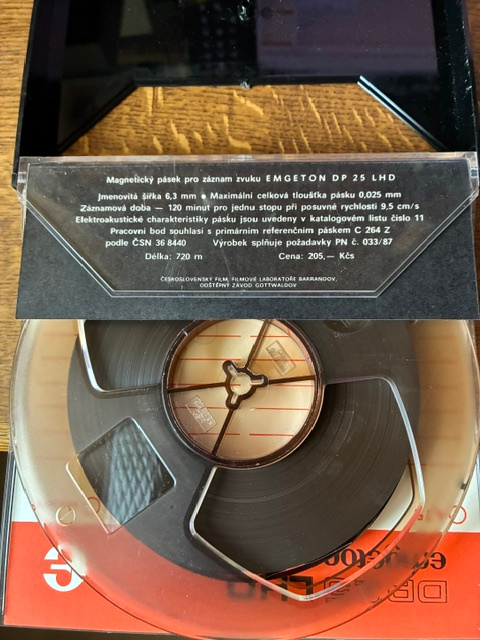 magnetický pásek Emgeton - 2