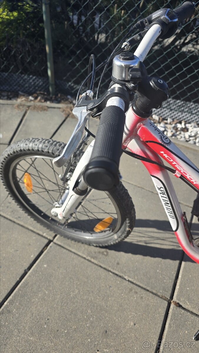 Dětské kolo Specialized 20" - 2