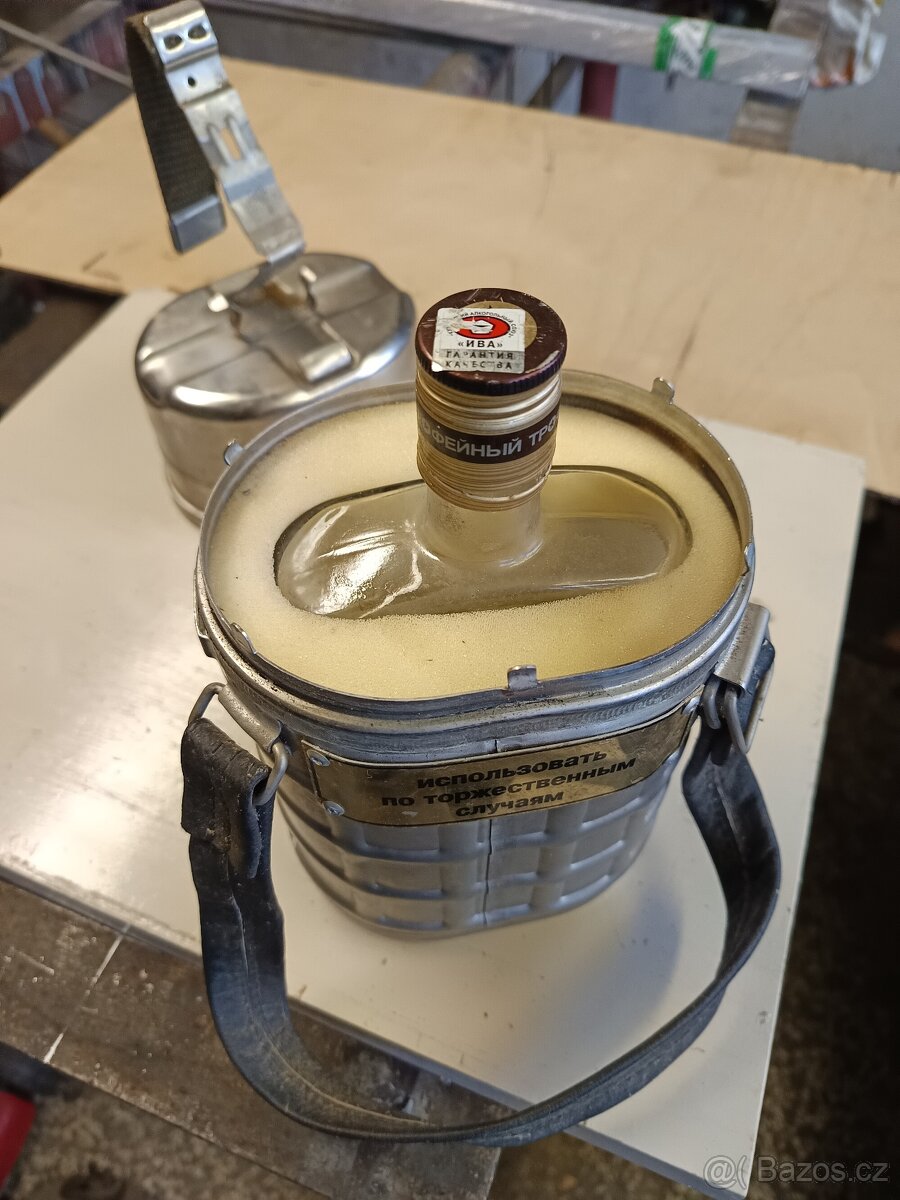 polní lahev - 2